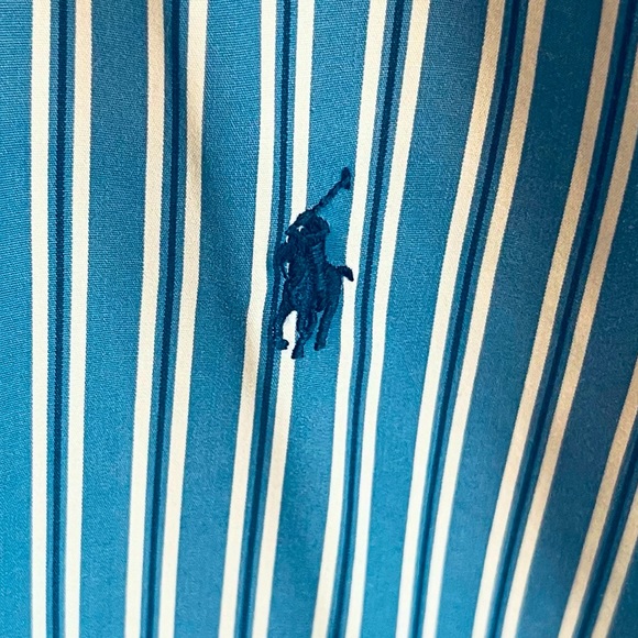 Ralph Lauren Men’s Classic Fit Button Down Dress Shirt Size: 15 / Medium - Picture 4 of 4